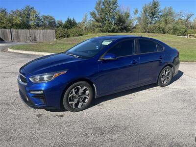 2020 Kia Forte LXs - Photo 11 - Kansas City, MO 64134-4202
