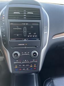 2015 Lincoln MKC - Photo 16 - Kansas City, MO 64134-4202