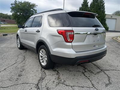 2017 Ford Explorer - Photo 9 - Kansas City, MO 64134-4202