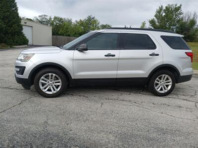 2017 Ford Explorer - Photo 11 - Kansas City, MO 64134-4202