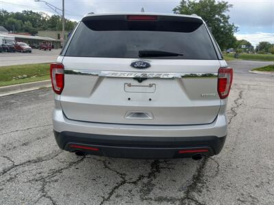 2017 Ford Explorer - Photo 8 - Kansas City, MO 64134-4202