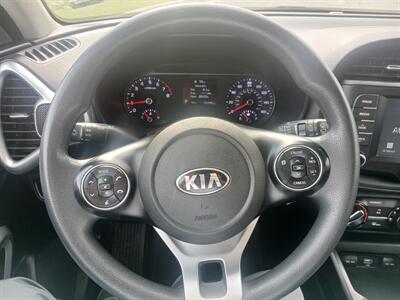 2020 Kia Soul LX   - Photo 16 - Kansas City, MO 64134-4202