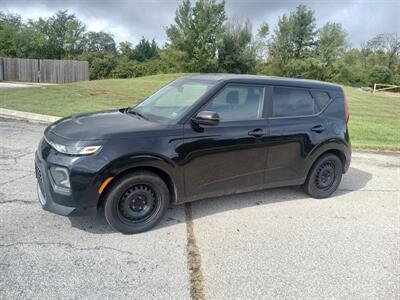 2020 Kia Soul LX   - Photo 9 - Kansas City, MO 64134-4202