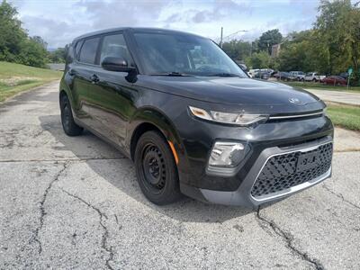 2020 Kia Soul LX   - Photo 3 - Kansas City, MO 64134-4202