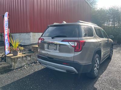 2023 GMC Acadia SLT - Photo 4 - Ketchikan, AK 99901