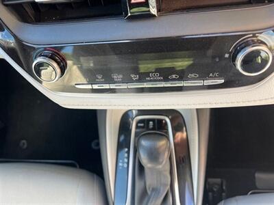 2019 Toyota Corolla Hatchback SE - Photo 14 - Ketchikan, AK 99901