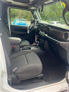 2023 Jeep Wrangler Willys 4xe - Photo 13 - Ketchikan, AK 99901