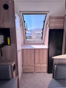 2026 T@B 360 CS BLACK CANYON *NEW*   - Photo 10 - Ukiah, CA 95482