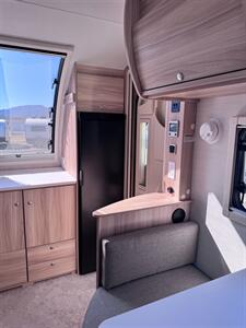 2026 T@B 360 CS BLACK CANYON   - Photo 8 - Ukiah, CA 95482