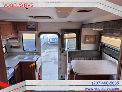 2006 LANCE 1181 *PRE-OWNED* - Photo 6 - Ukiah, CA 95482