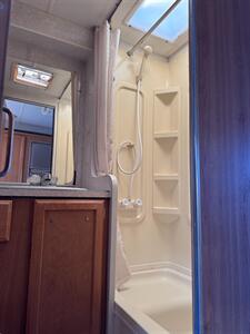 2006 LANCE 1181 *PRE-OWNED* - Photo 20 - Ukiah, CA 95482