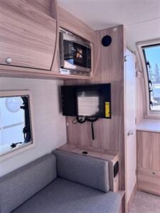 2026 T@B 360 CS BLACK CANYON *NEW* - Photo 4 - Ukiah, CA 95482