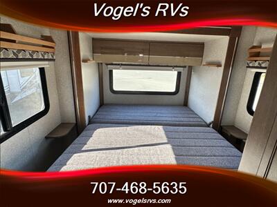 2018 WINNEBAGO 24G VIEW   - Photo 7 - Ukiah, CA 95482