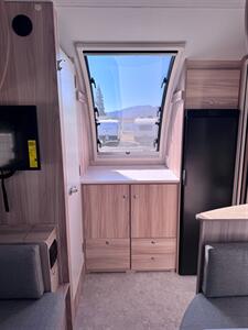 2026 T@B 360 CS BLACK CANYON   - Photo 7 - Ukiah, CA 95482