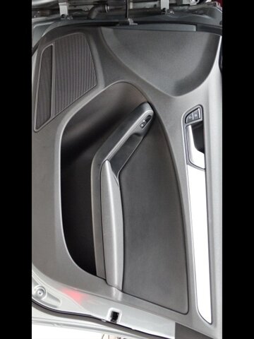 2010 Audi A4 2.0T Premium Plus - Photo 15 - Winnetka,