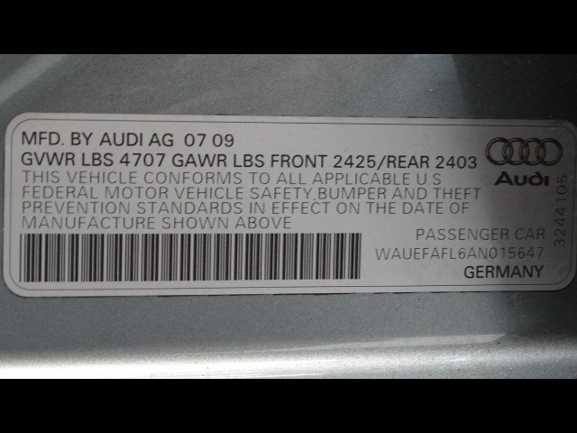 2010 Audi A4 2.0T Premium Plus - Photo 37 - Winnetka,