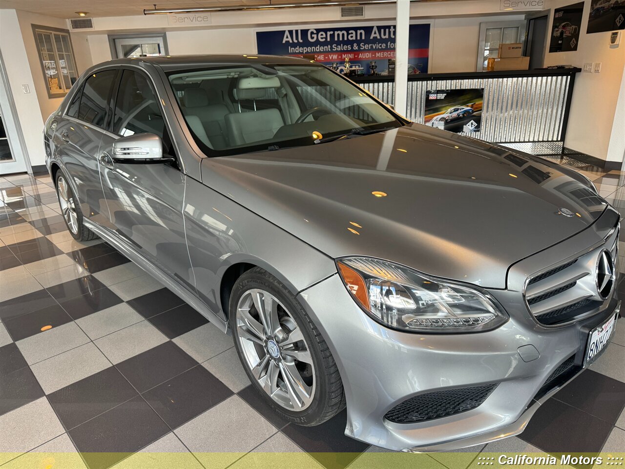2013 Aston Martin DB7 - Photo 6 - Canoga Park, CA 91303