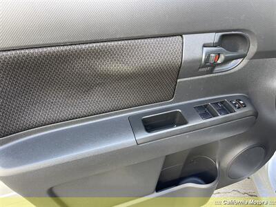 2008 Scion xB   - Photo 27 - Spring City, Aruba