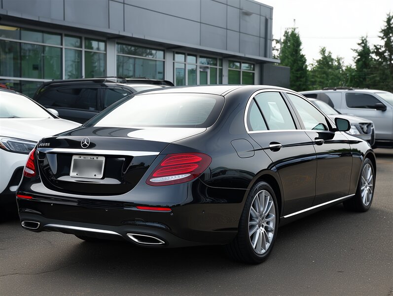 2018 Mercedes-Benz E300 Premium1 Pkg  