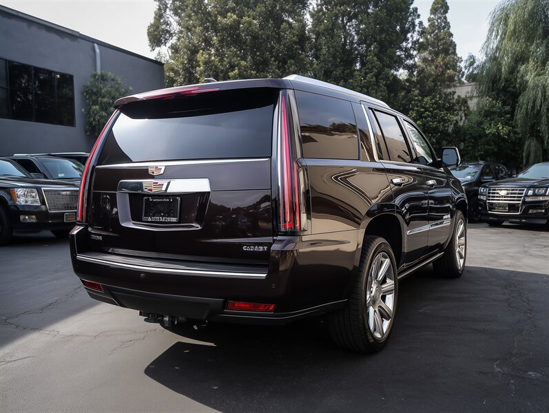 2018 Cadillac Escalade Platinum  