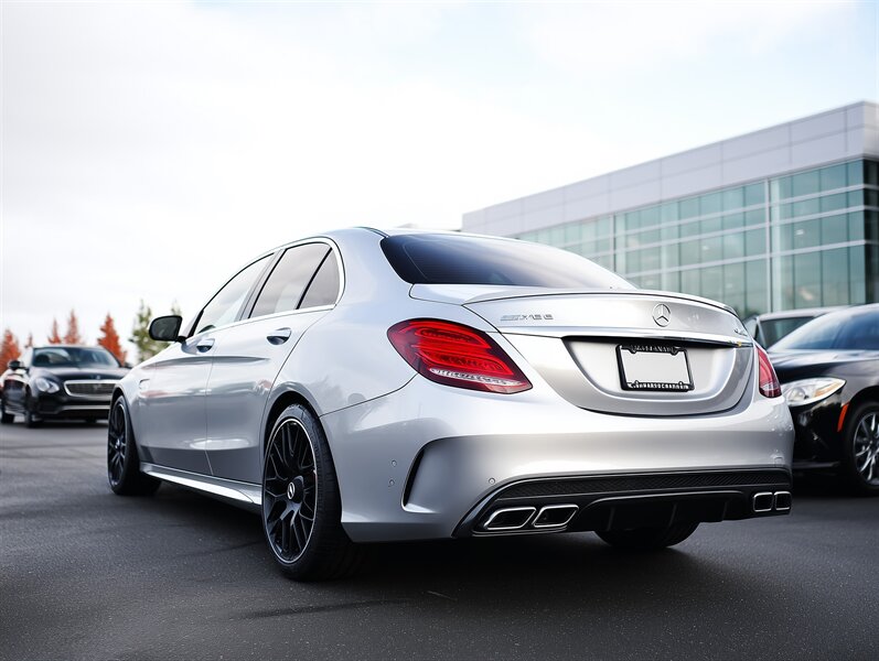 2018 Mercedes-Benz AMG C63s  